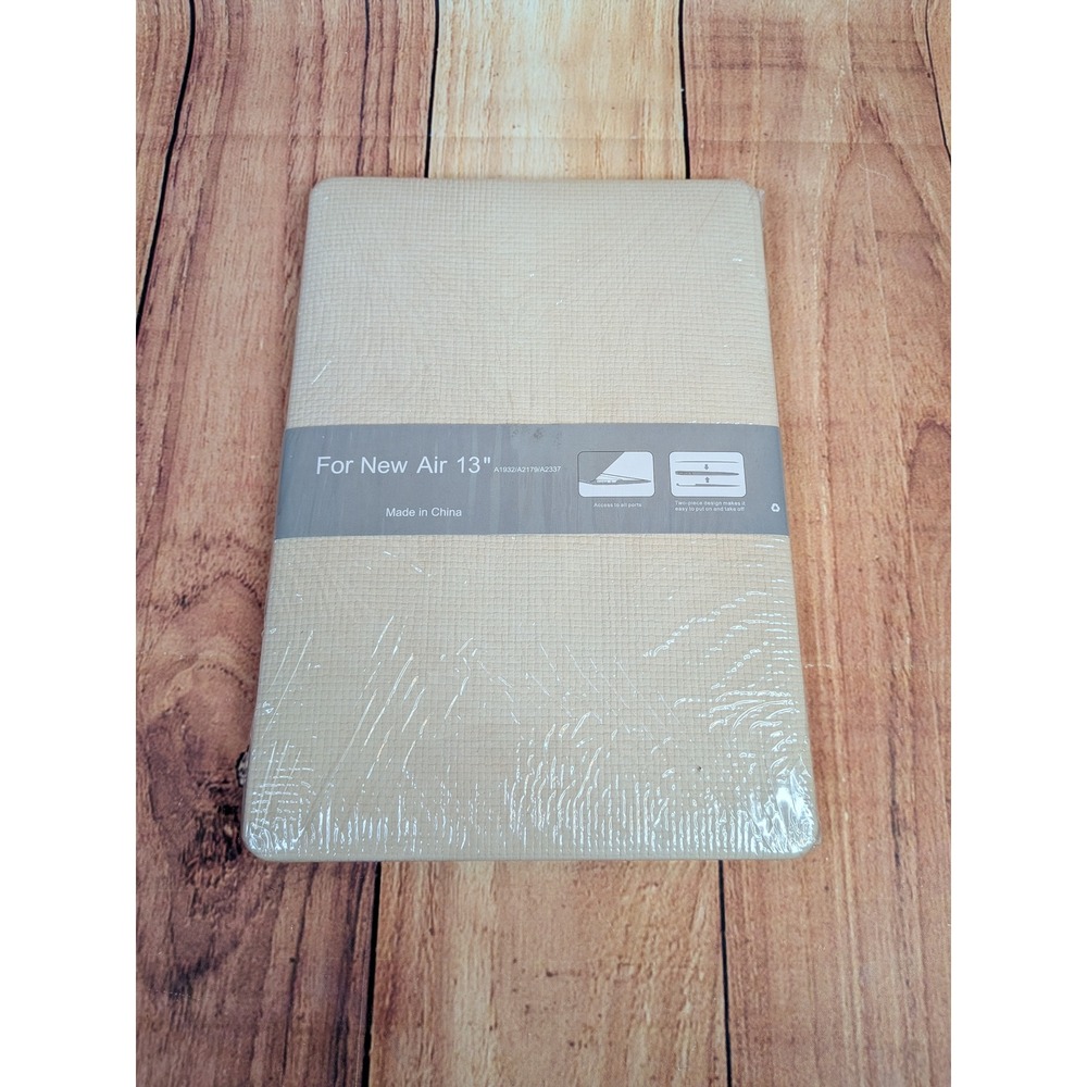 Beige Textured Hard Shell Case MacBook Air 13 & Keyboard Cover A2337 A2179 A1932